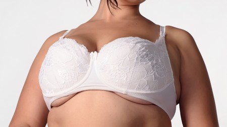 Причины боли в сосках при менструации